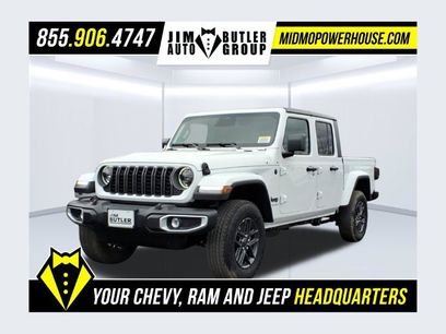 New 2026 Jeep Gladiator Sport