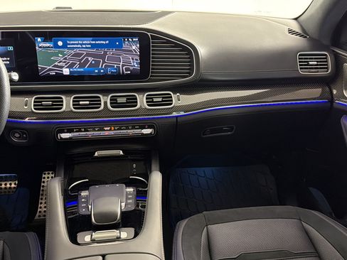 Used 2024 Mercedes-Benz GLE 53 AMG 4MATIC Coupe image 18