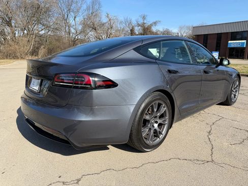 Used 2022 Tesla Model S image 6
