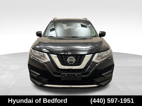 Used 2018 Nissan Rogue SV AWD/4WD image 2