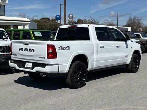 New 2026 RAM 1500 Laramie w/ Laramie Preferred Package AWD/4WD image 4