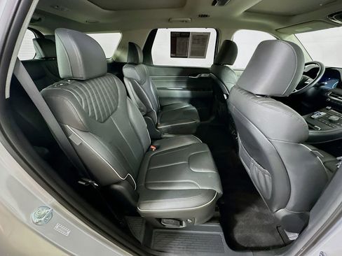 Used 2023 Hyundai Palisade Limited image 11