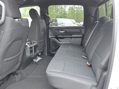 New 2026 RAM 1500 Express AWD/4WD image 11