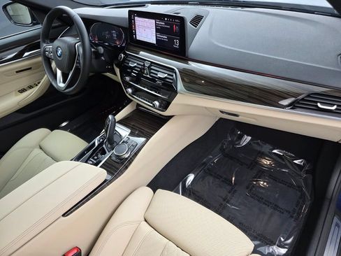 Certified 2023 BMW 540i w/ Premium Package RWD image 31