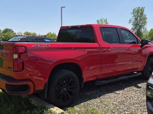 Used 2023 Chevrolet Silverado 1500 RST w/ Rally Edition AWD/4WD image 3