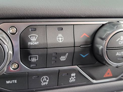 New 2026 Jeep Wrangler Unlimited Rubicon image 12