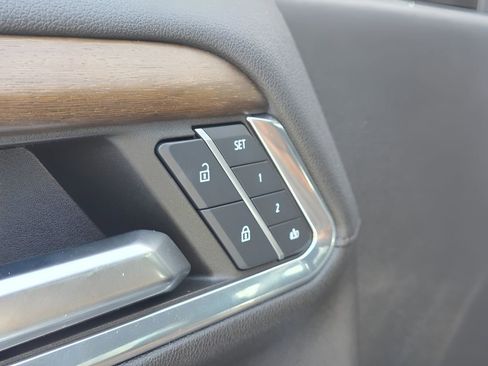 Used 2024 Chevrolet Silverado 2500 High Country image 23