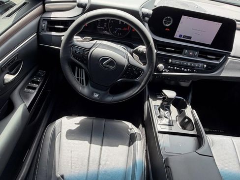 Used 2023 Lexus ES 350 F Sport w/ Accessory Package (Z2) FWD image 16