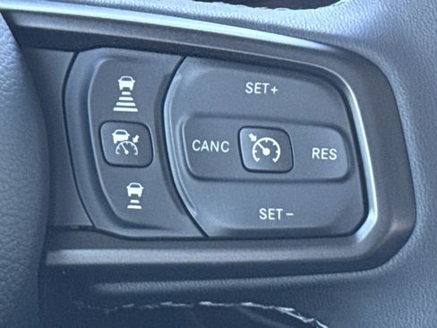 New 2026 Jeep Gladiator Sport image 21