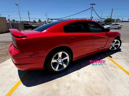 Used 2014 Dodge Charger R/T RWD image 6