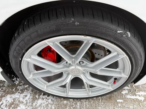 Used 2019 Kia Stinger GT2 image 22