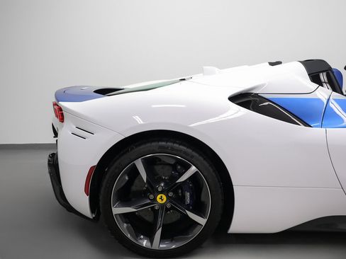 Certified 2025 Ferrari SF90 Spider image 35
