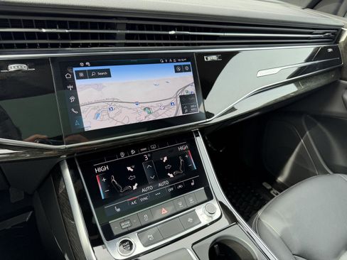 Used 2025 Audi Q8 Premium w/ Convenience Package image 22