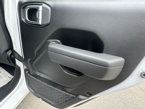New 2026 Jeep Wrangler Unlimited Sport AWD/4WD image 18