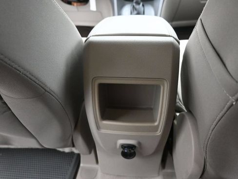 Used 2015 Ford Escape SE FWD image 10