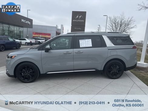 Used 2024 Kia Carnival SX Prestige image 9