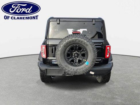 New 2025 Ford Bronco Badlands AWD/4WD image 17