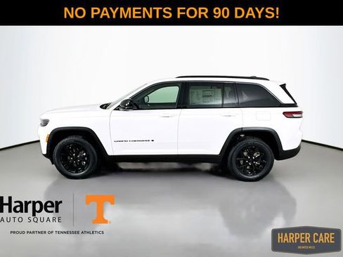 New 2026 Jeep Grand Cherokee Altitude image 10