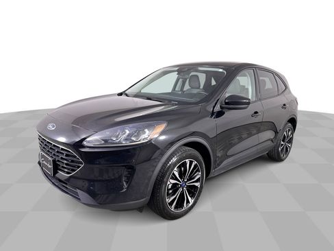 Used 2022 Ford Escape SE w/ SE Sport Appearance Package image 40