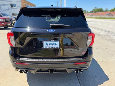 Used 2020 Ford Explorer ST w/ Premium Technology Package AWD/4WD image 7