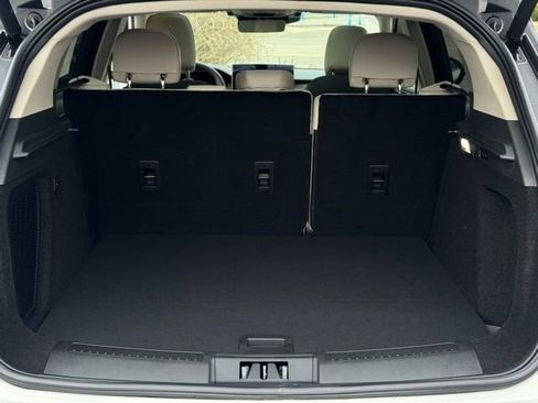 New 2026 Lincoln Corsair Premiere image 9