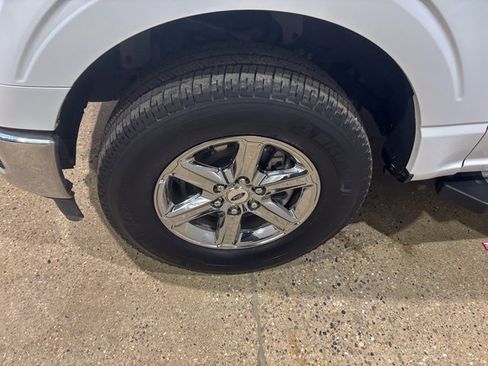 Used 2024 Ford F150 XLT w/ Tow/Haul Package image 11