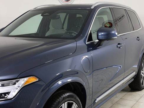 Used 2023 Volvo XC90 T8 Ultimate image 53