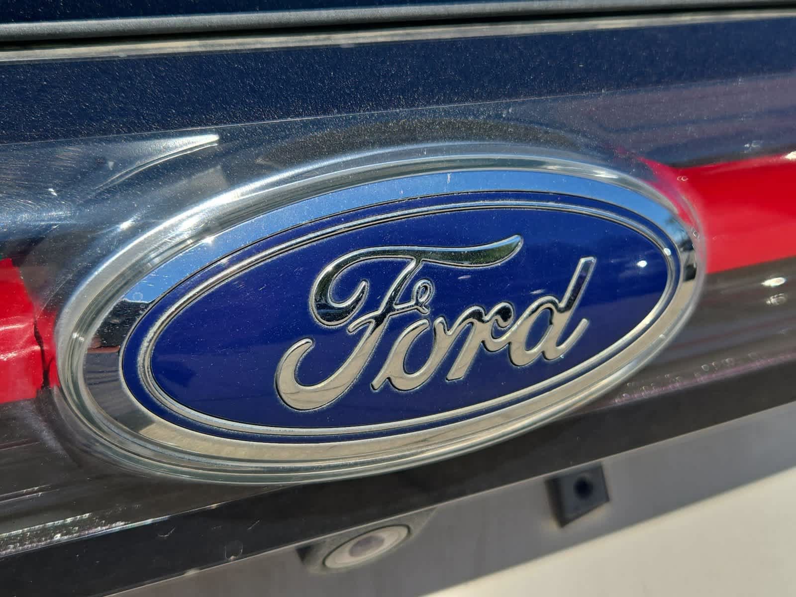 Used 2016 Ford Edge SEL w/ Equipment Group 201A FWD image 12