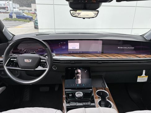 New 2026 Cadillac Escalade Platinum Sport w/ LPO, ONYX Package AWD/4WD image 23