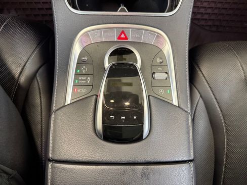 Used 2017 Mercedes-Benz S 550 4MATIC Sedan image 47