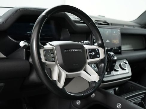 Used 2022 Land Rover Defender 110 S AWD/4WD image 12