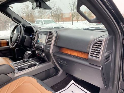 Used 2017 Ford F150 Limited w/ Trailer Tow Package image 27