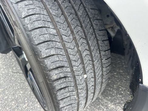 Used 2024 Honda Civic Sport image 28