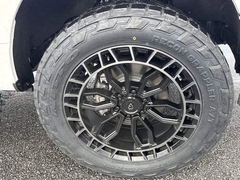 New 2026 Ford F150 XLT w/ Equipment Group 302A MID image 12