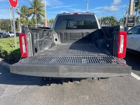 Used 2024 Ford F250 XLT image 13