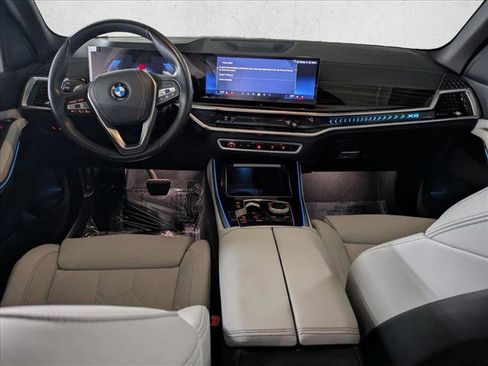 Certified 2025 BMW X5 sDrive40i w/ Parking Assistance Package image 18