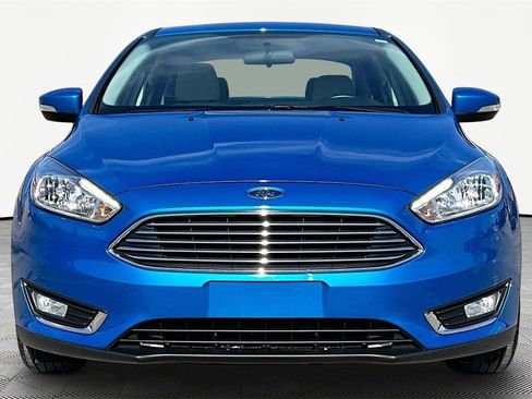 Used 2015 Ford Focus Titanium image 3