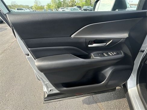 Used 2024 Toyota Grand Highlander Limited image 23