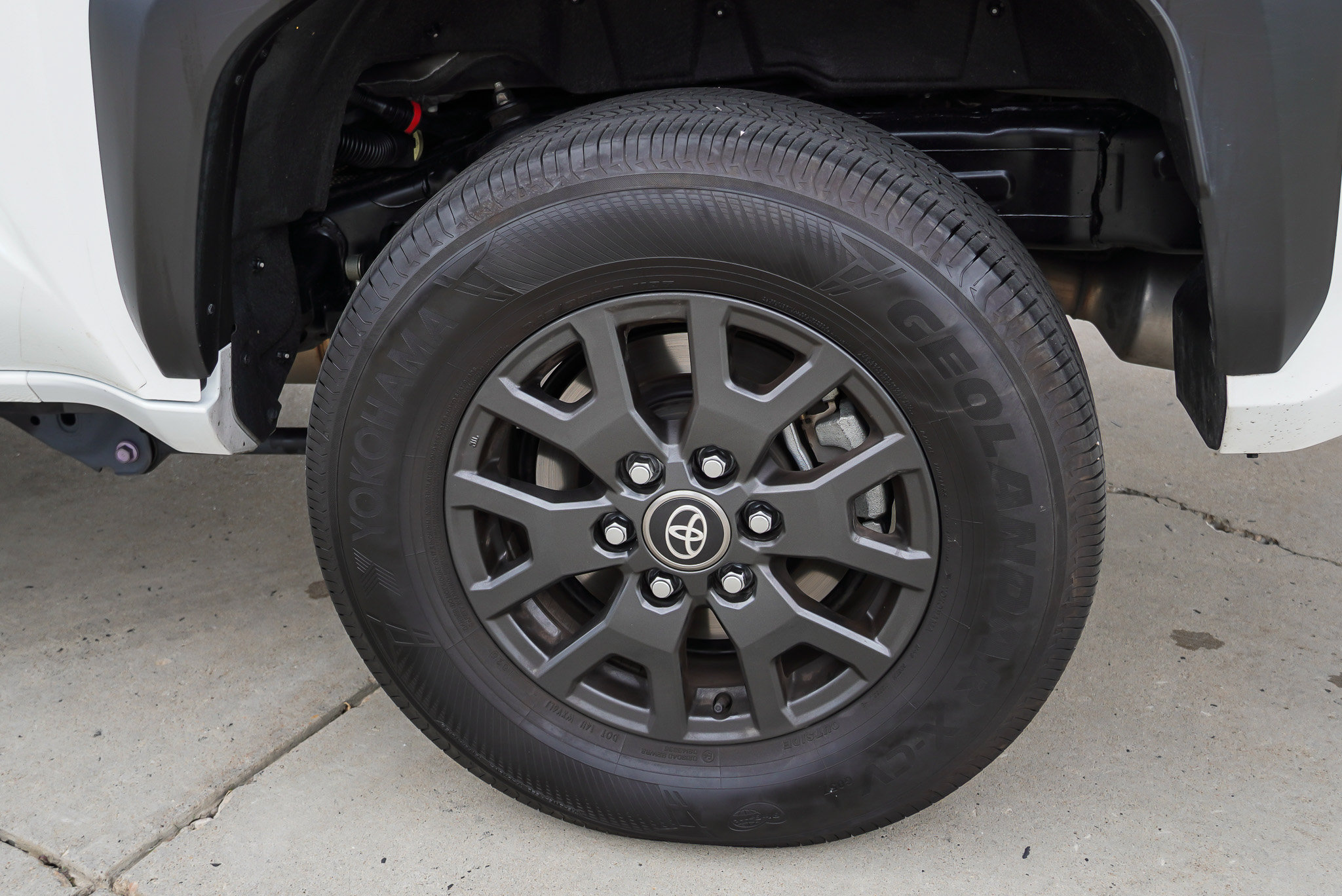 Certified 2025 Toyota 4Runner SR5 AWD/4WD image 13