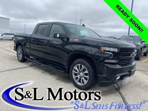 Used 2022 Chevrolet Silverado 1500 RST image 1