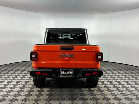 Used 2020 Jeep Gladiator Rubicon image 8