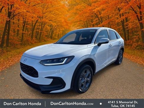 New 2026 Honda HR-V LX image 3