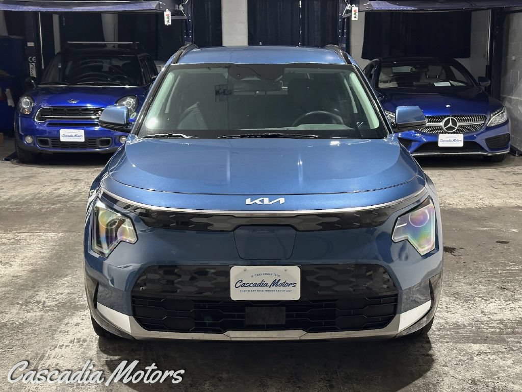 Used 2023 Kia Niro Wind w/ Wind Preserve Package FWD image 4