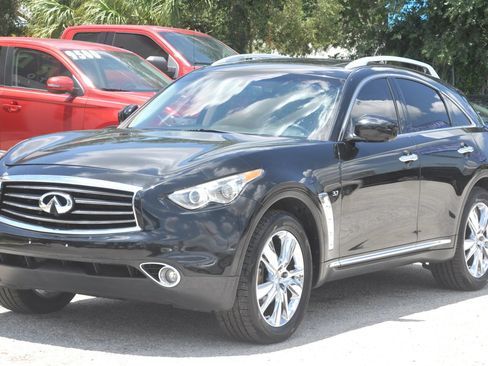 Used 2014 INFINITI QX70 AWD w/ Premium Package image 1