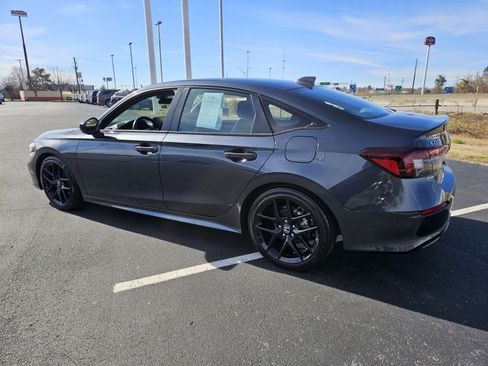 Used 2025 Honda Civic Sport image 5