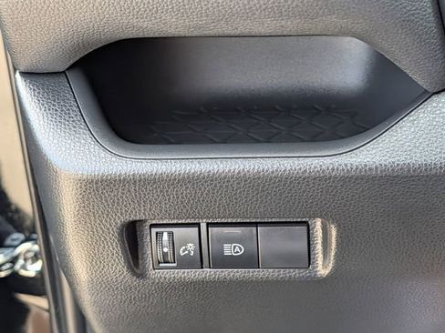 Used 2025 Toyota RAV4 LE FWD image 22