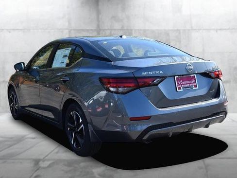 New 2025 Nissan Sentra SV image 7