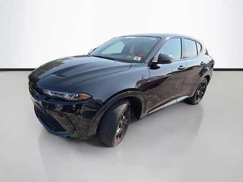 Used 2024 Dodge Hornet R/T Plus w/ R/T Blacktop Package AWD/4WD image 5