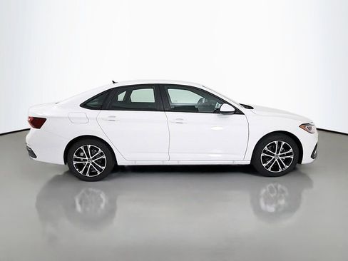 New 2026 Volkswagen Jetta Sport FWD image 8