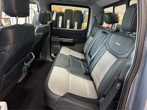 Used 2023 Ford F150 Limited image 38